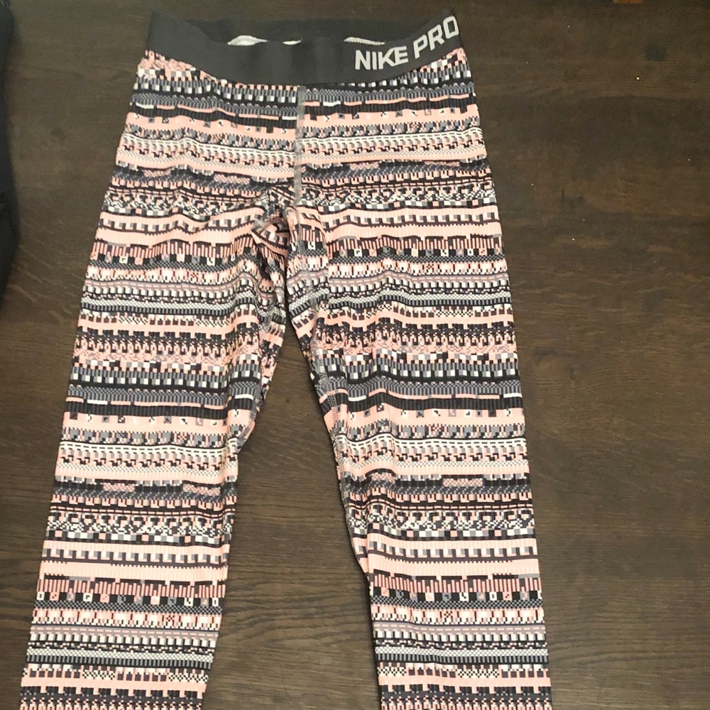3 pairs of workout tights size small
